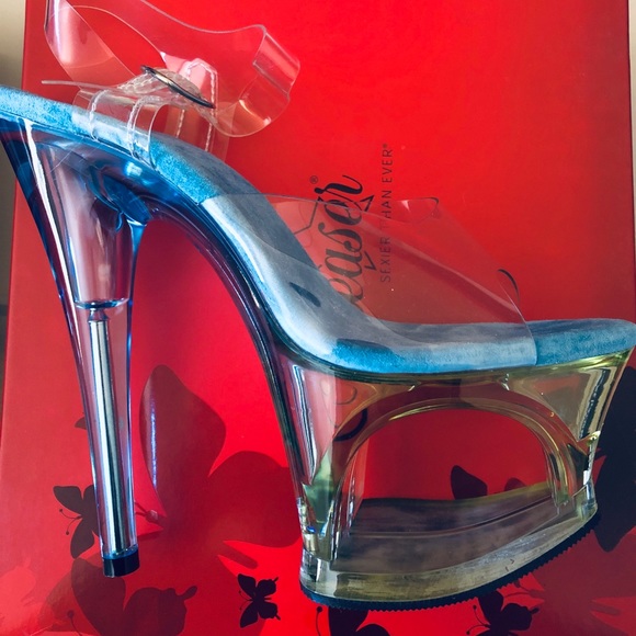 Pleaser Shoes - 7" Heel Pleaser size 8 Cut-Out Blue/Yellow Tinted